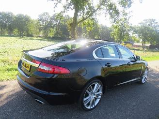 Voiture accidenté Jaguar XF 5.0 V8 385 pk  Porto Folio Automaat 180.000km   110.000 Euro nieuw 2009/11