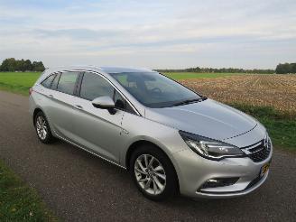 Voiture accidenté Opel Astra SPORTS TOURER+1.4 Turbo 150pk  Business Executive vol optie 2018 2018/5