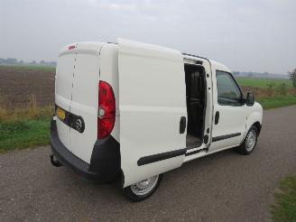 Opel Combo 1.3 CDTi Eco Flex 2016 euro 5 160.000km nap Airco L1 H1 picture 7