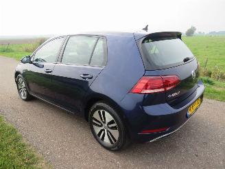 Coche accidentado Volkswagen e-Golf Golf Elektrisch Automaat 57.000km Orgineel Edtion  2019  instappen en rijden Camera  Navigatie stoelverwarming 2019/9