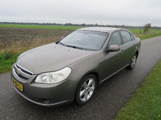 skadebil auto Chevrolet Epica 2.5  156pk Executive  6 Cilnder Automaat   Sedan Leer Splinter nieuwe Apk 2006/11