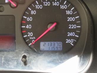 Volkswagen Bora 2.3 V5 Highline Sedan 213000 Airco  Topstaat picture 10