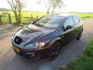 Seat Leon 1.2 TSi  105pk  Bisinesline Highline  2010 topstaat   5drsEuro 6 picture 5