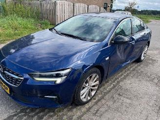 krockskadad bil auto Opel Insignia cdti 1.5 2020/11