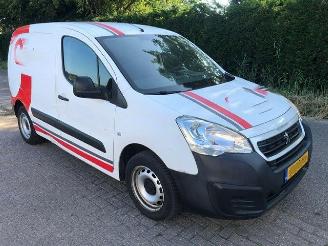 Peugeot Partner  picture 2