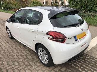 Coche accidentado Peugeot 208 208 1.2 PureTech Blue Lion 2017/4