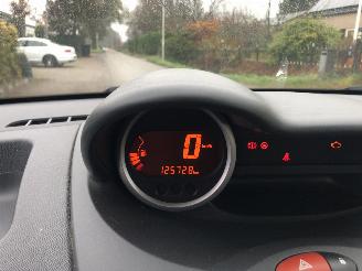 Renault Twingo Twingo 1.2 16V Collection picture 11