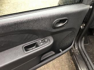 Renault Twingo Twingo 1.2 16V Collection picture 13