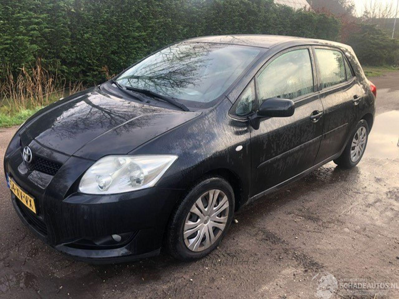 Toyota Auris 16-16v sol
