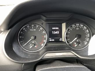 Skoda Octavia Octavia 1.6 TDI Ambition Businessline picture 13