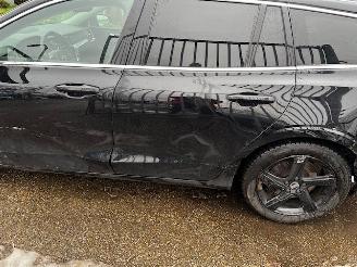 Volvo V-60 2.0 d3 momentum picture 10