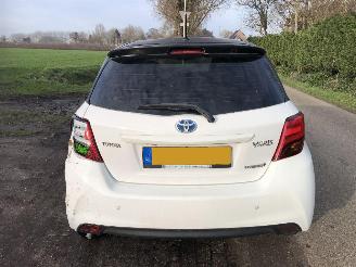 Toyota Yaris TOYOTA YARIS HYBRID picture 6