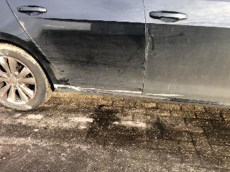 Volkswagen Golf Golf 1.6 TDI Highline BlueMotion picture 9