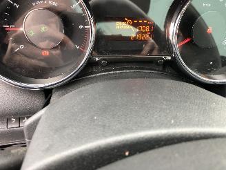 Peugeot 5008 5008 1.6 THP Family 7p. picture 10