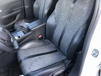 Peugeot 408 408 1.2 PureTech Allure 130 EAT8 picture 13