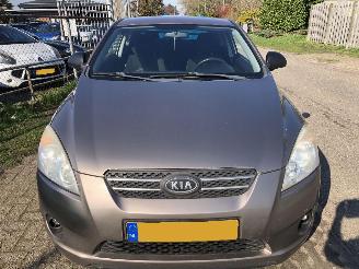 Kia Cee d PRO CEED 1.4 X-TRA picture 2