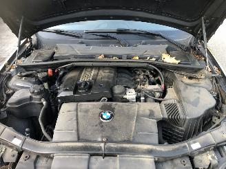 BMW 3-serie 3-serie Touring 318i Luxury Line picture 12