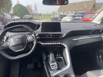 Peugeot 5008 1.2 pure tech allure picture 16