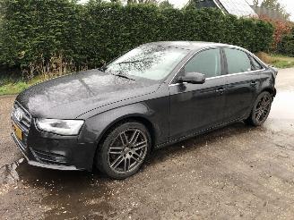Schadeauto Audi A3 A4 Limousine 1.8 TFSIe Edition 2013/11