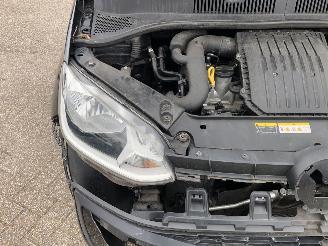 Volkswagen Up!  picture 6