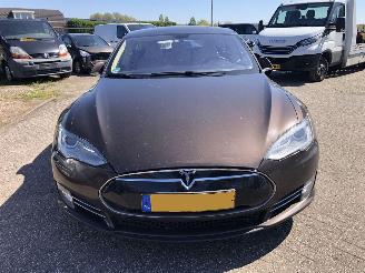  Tesla Model S Model S 85 Base 2014/9