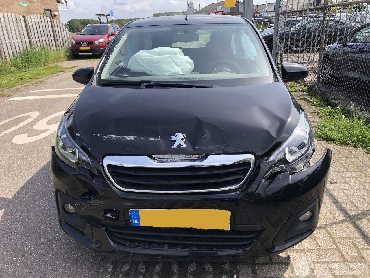 Peugeot 108 108