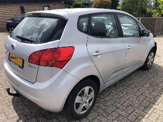Kia Venga Venga 1.4 CVVT Seven picture 7