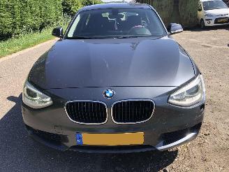 Vaurioauto  passenger cars BMW 1-serie 116 EDE BUSINISS 2013/9