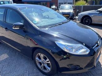 Unfallwagen Ford Focus  2013/12