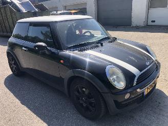 Mini One 3-Deurs 1.6 One picture 3