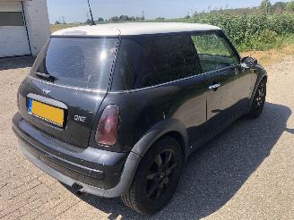 Mini One 3-Deurs 1.6 One picture 5