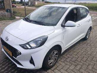 skadebil auto Hyundai I-10 i10 1.0 Comfort 2020/6