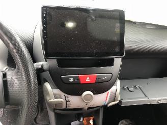 Toyota Aygo Aygo 1.0-12V + picture 13