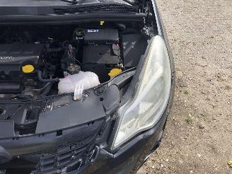 Opel Corsa 1.2 16 v berlin picture 9
