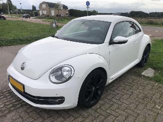 Schadeauto Volkswagen Beetle Beetle 1.2 TSI Design 2012/6