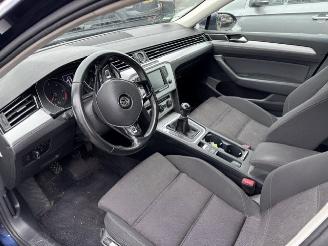 Volkswagen Passat 1.6tdi picture 9