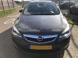  Opel Astra Astra Sports Tourer 1.4 Edition 2011/2