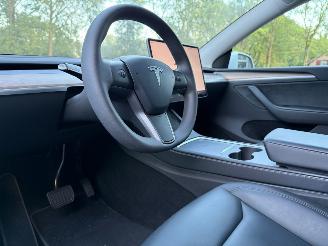 Tesla Model Y RWD 58 kWh Pano 22436 Km NAP ! picture 9