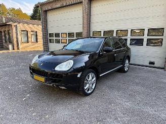 Damaged car Porsche Cayenne 4.5 S Automaat Pano NAP ! 2004/12