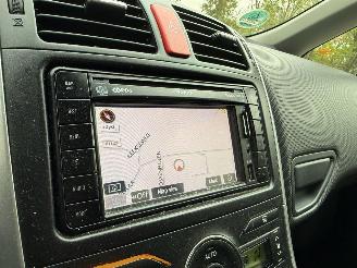 Toyota Auris 1.8 Full Hybrid Dynamic Navi Clima Cruise picture 6