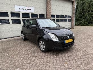skadebil auto Suzuki Swift 1.3 Base 105883 Km NAP ! 1e Eigenaar ! 2009/2
