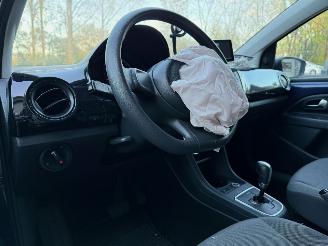 Volkswagen Up! 1.0 Move Up! Automaat Navi Cruise picture 8