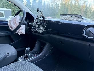 Volkswagen Up! 1.0 Move Up! Automaat Navi Cruise picture 5