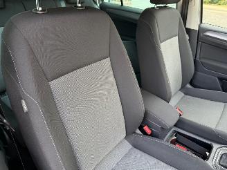 Volkswagen Golf Sportsvan 1.2 TSI Highline Automaat Navi Clima Cruise picture 7