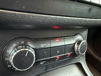 Mercedes B-klasse 220d Ambition Automaat Navi Cruise NAP ! picture 11