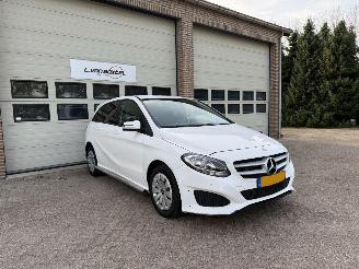 Mercedes B-klasse 220d Ambition Automaat Navi Cruise NAP ! picture 2