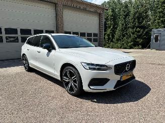  Volvo V-60 2.0 B3 Momentum Navi Clima Cruise NAP ! 2021/1