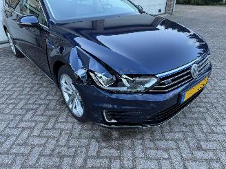 Volkswagen Passat 1.4 TSI GTE Highline Automaat Half-Leder NAP ! picture 16