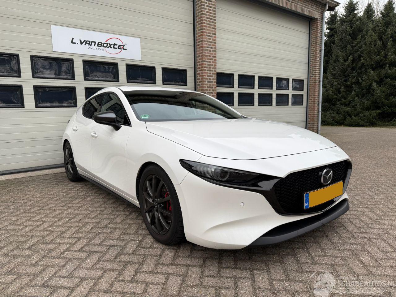 Mazda 3 2.0 e-Skyactiv-G M 122 Luxury Navi Clima Cruise Leder