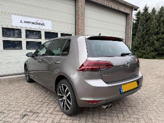 Volkswagen Golf 1.4 TSI Highline Automaat Pano Navi Clima Cruise picture 3